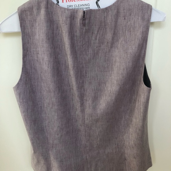 Like new purple (lavender) Theory blouse top great for suiting - Picture 3 of 4